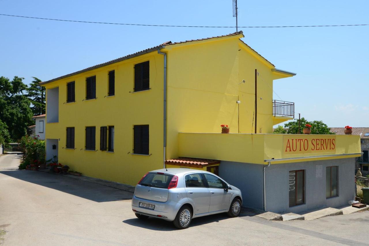 Guest house Tomc 3*